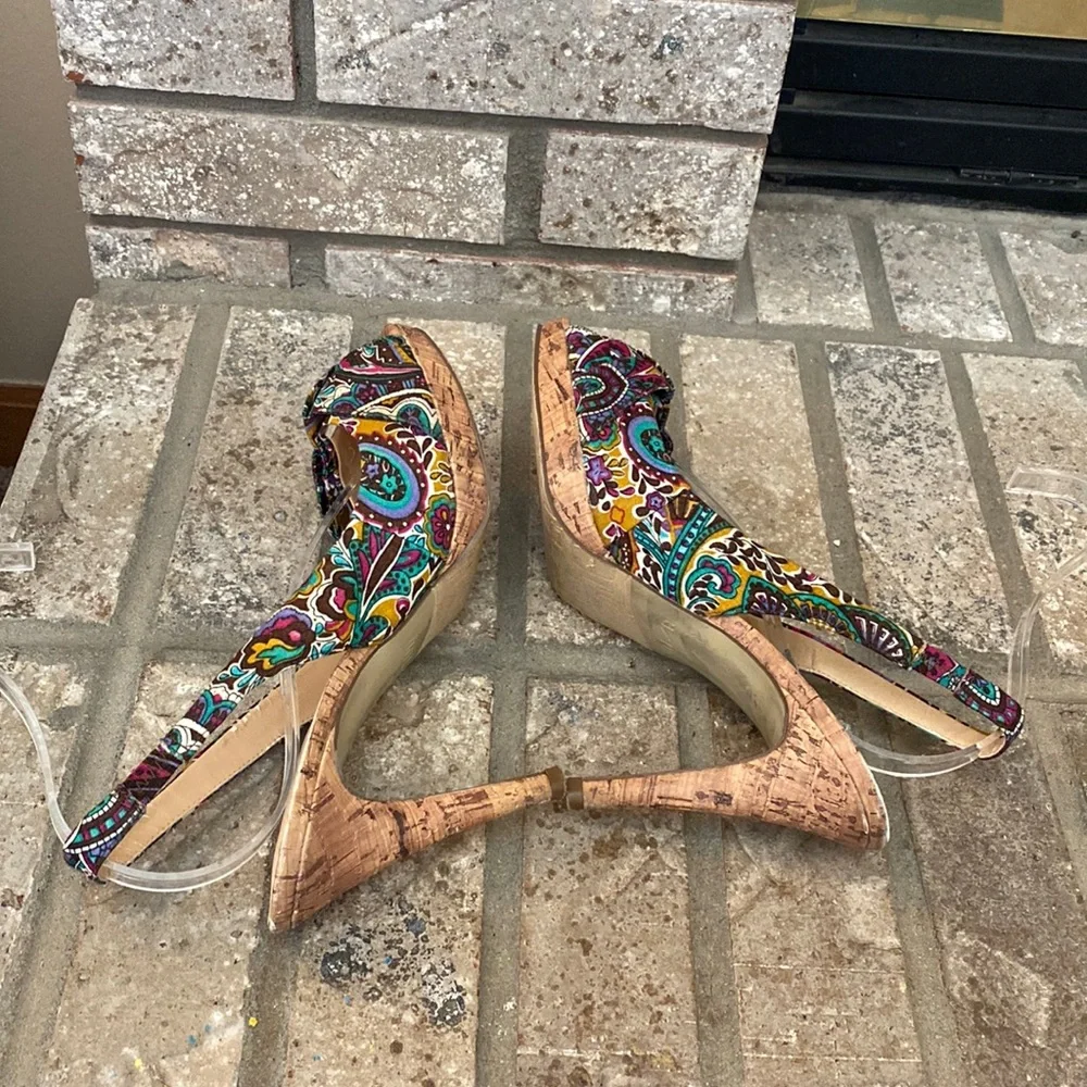 unisa paisley sling back heels with cork heel size 6.5